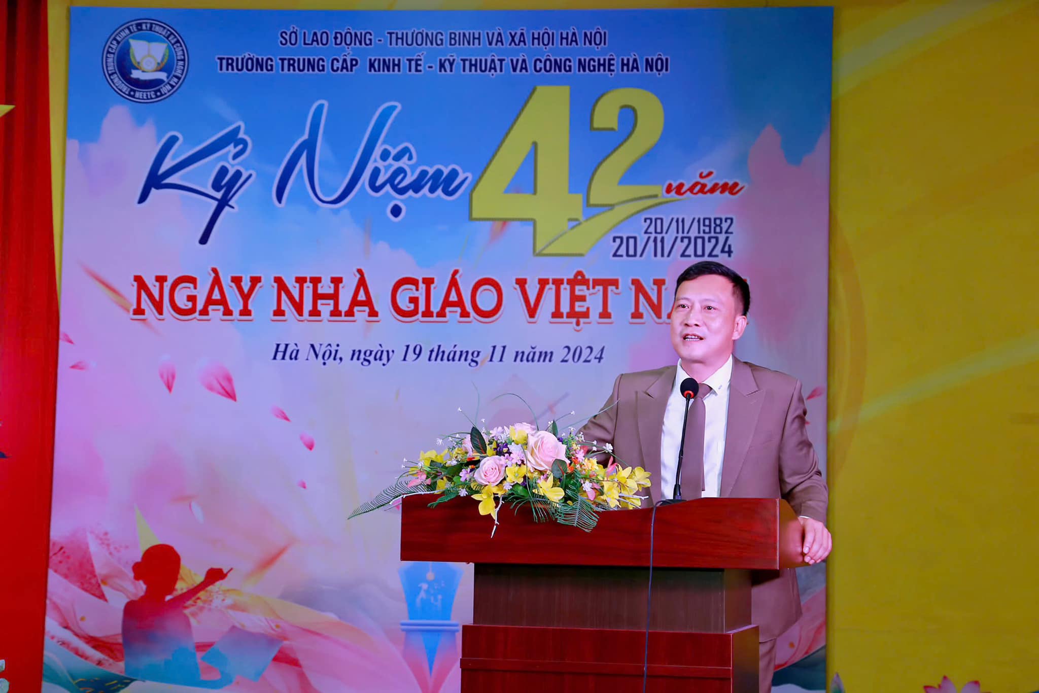 GẶP MẶT KỶ NIỆM 42 NĂM NGÀY NHÀ GIÁO VIỆT NAM (20/11/1982 - 20/11/2024)